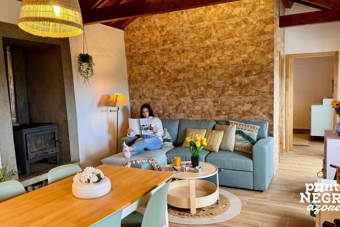 Charming Country House By Ponta Negra Azores Altares ภายนอก รูปภาพ