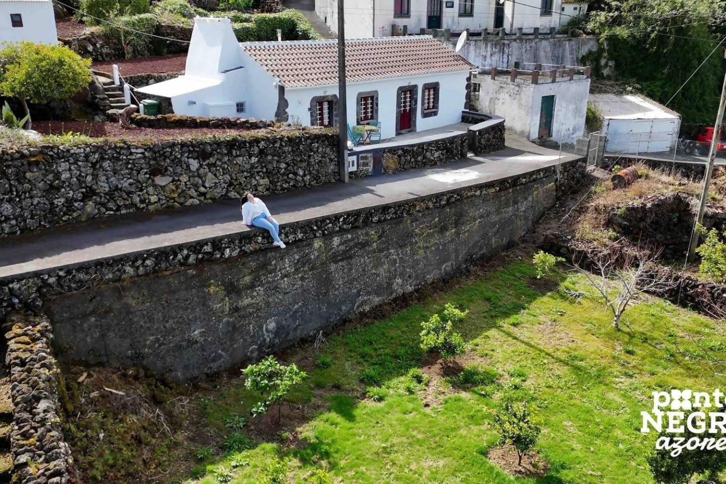 Charming Country House By Ponta Negra Azores Altares ภายนอก รูปภาพ